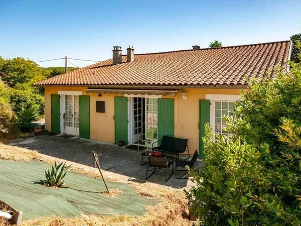 Maison 6 pièces 135 m²