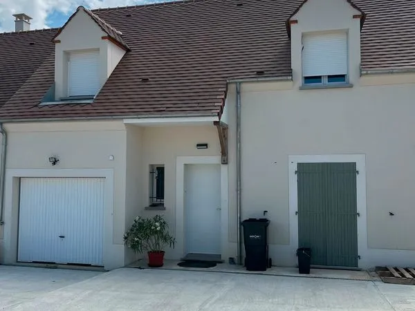 Maison 91 m² à Courpalay - Lotissement calme, 3 chambres, suite parentale