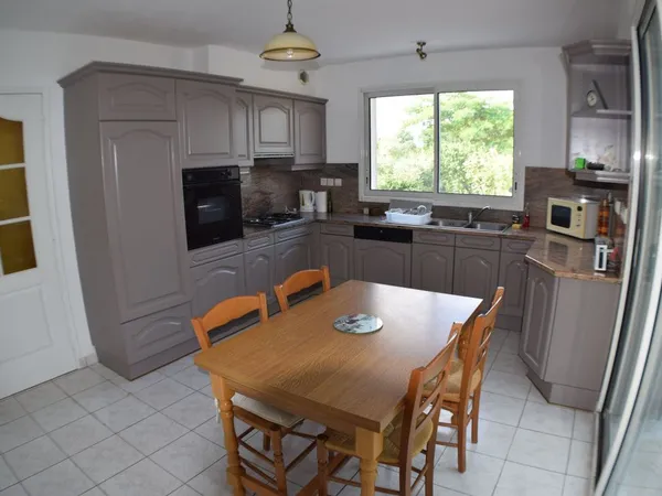 Maison de 115m2 à louer sur Villevêque