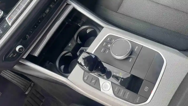 Bmw Serie 3 touring 320d 190 ch bva8 — photo 30