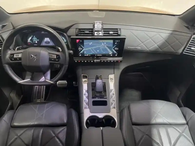 Ds Ds 7 crossback e-tense 4x4 300ch grand chic — photo 8
