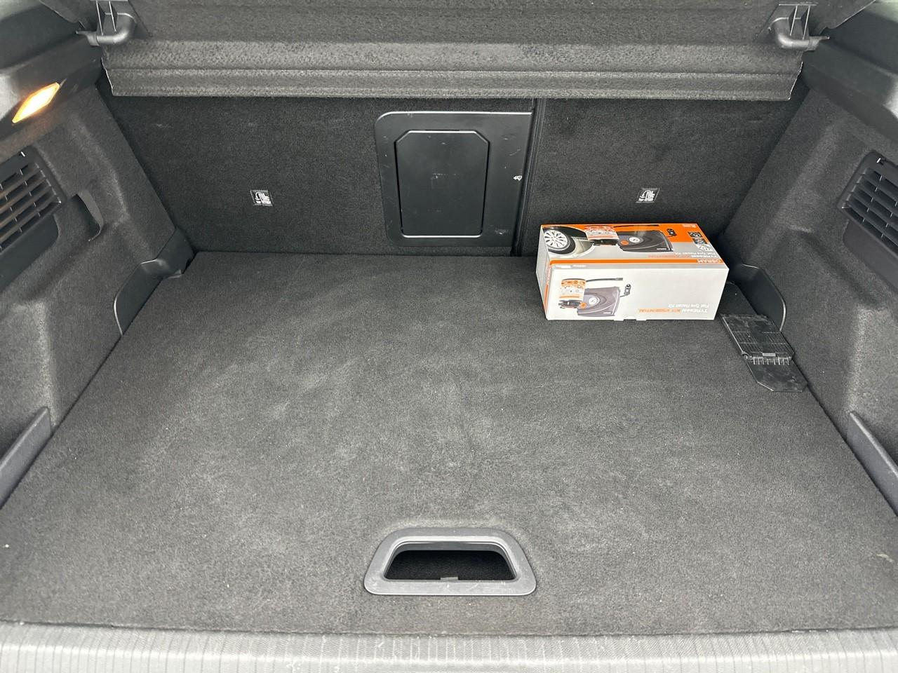 Citroën C4 puretech 130 s&s eat8 shine — photo 6