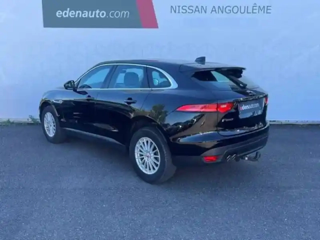 Jaguar F-Pace 2.0 d - 180 ch 2wd bva8 — photo 3