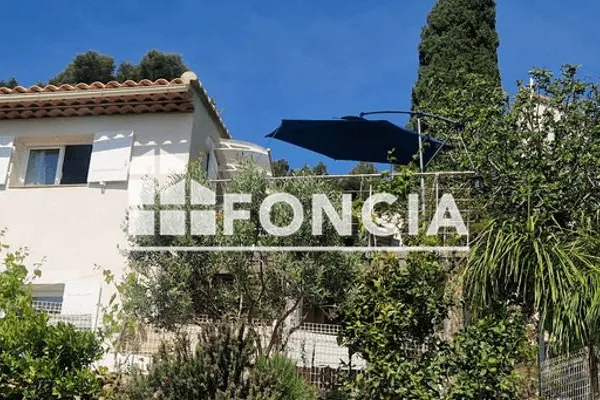 Maison Location Carqueiranne 2p 35m² 1000€