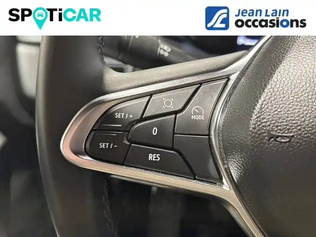 Renault Captur tce 90 ch — photo 29