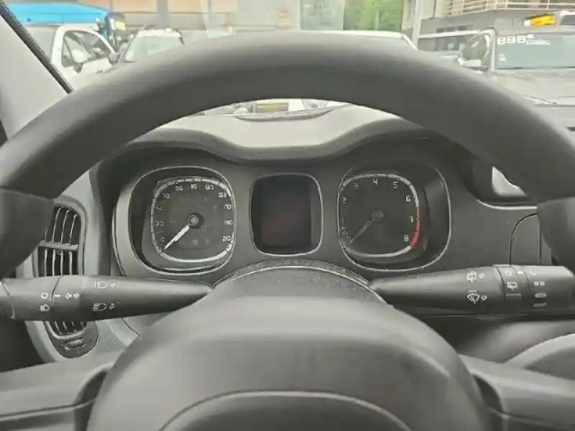 Fiat Panda 1.2 8v 69ch — photo 15