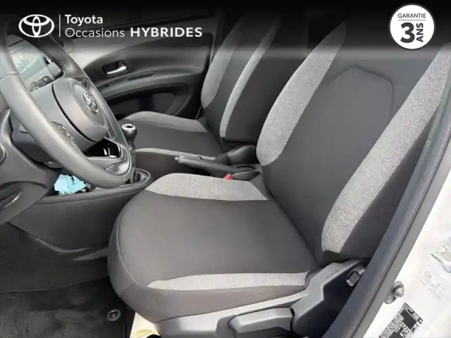 Toyota Aygo X 1.0 vvt-i 72ch dynamic my23 — photo 3