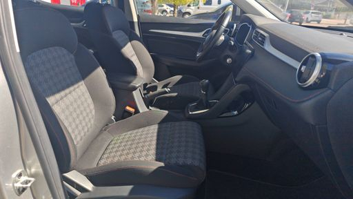 MG ZS 1.5 VTI-Tech 106 - Comfort – 2022 – 78420 km – Essence – Boîte Manuelle — photo 14