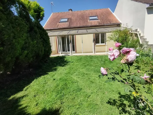 Maison 5 pièces 92 m²