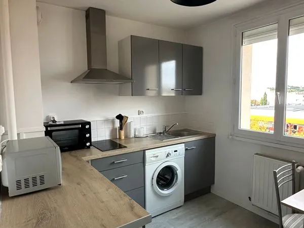 Appartement T1 bis meublé avec cave et place de parking