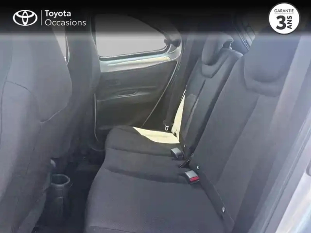 Toyota Aygo X 1.0 vvt-i 72ch active business — photo 12