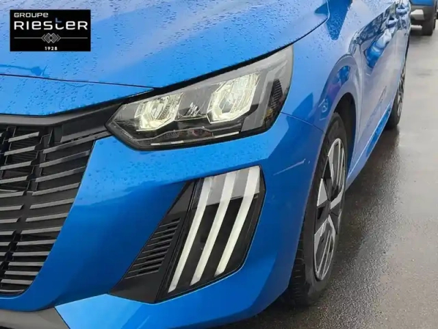 Peugeot 208 puretech 75 s&amp;s bvm5 — photo 12