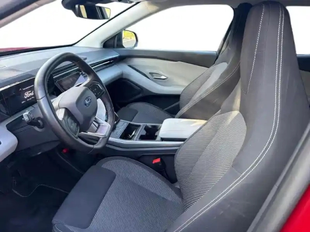 Ford Explorer 170ch standard range 52kwh rwd — photo 7