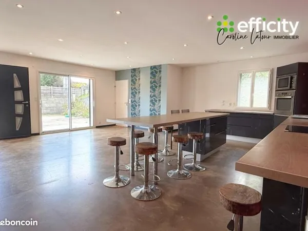 Maison 6 pièces 152 m²