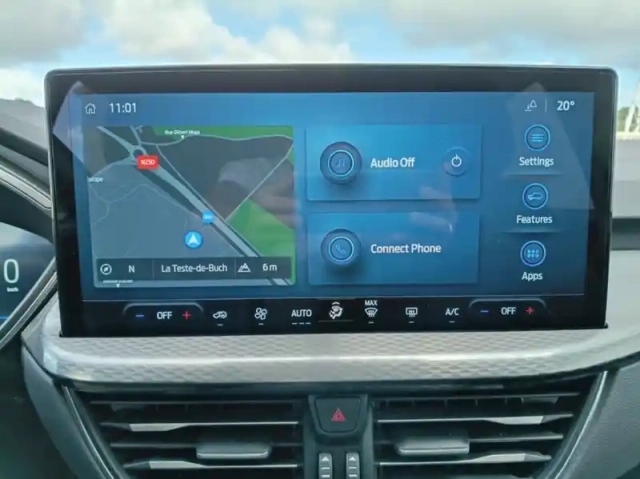 Ford Kuga 2.5 duratec 180ch hybrid flexifuel titanium b — photo 4
