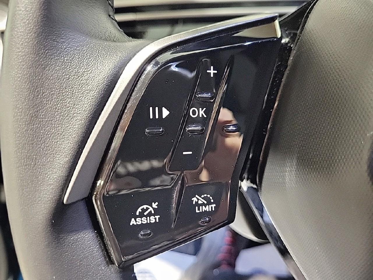 Peugeot 3008 hybrid 145 e-dcs6 allure — photo 22