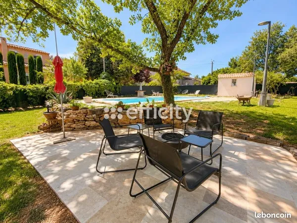 Maison 6 pièces 153 m²
