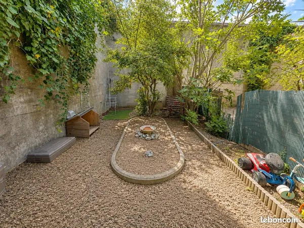 T4 74 m² - 3 chambres avec terrasse et jardin - Proche IUT de Béziers