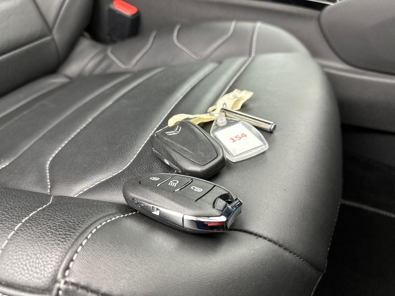 Citroën C4 puretech 130 s&s eat8 shine pack — photo 35