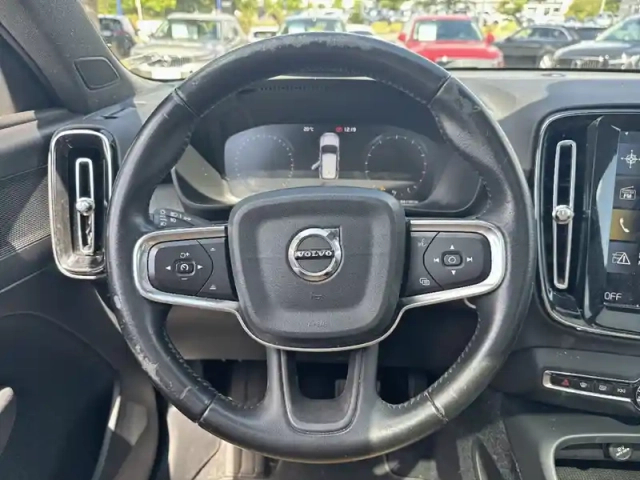 Volvo Xc40 t4 190 ch geartronic 8 — photo 9