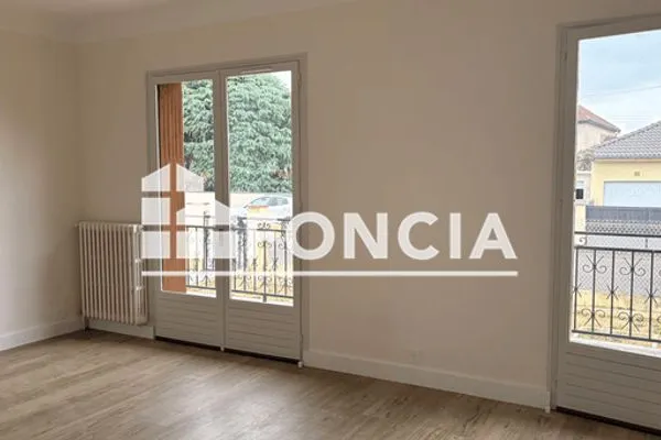 Maison Location Aureilhan 4p 80m² 1000€