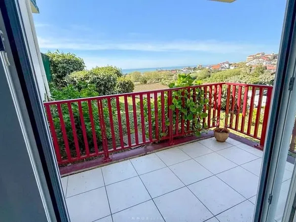 APPARTEMENT AVEC TERRASSE VUE OCÉAN - BIARRITZ MILADY