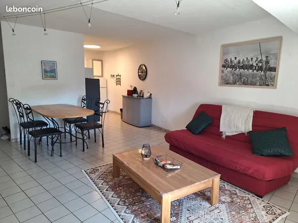 Appartement T2 rue trivalle