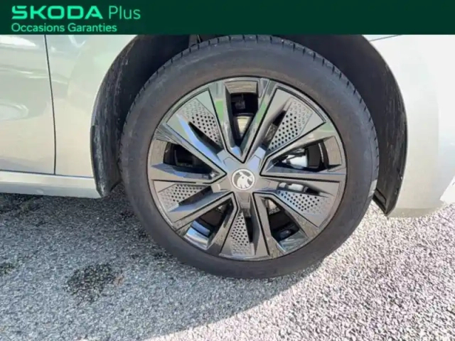 Skoda Fabia 1.0 tsi 116 ch evo 2 dsg7 selection — photo 6