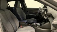 Peugeot 2008 1.2 PureTech 130ch S&S Allure EAT8 — photo 15