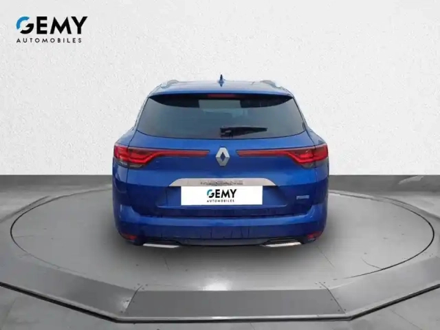 Renault Megane mégane iv estate phev 160 — photo 11