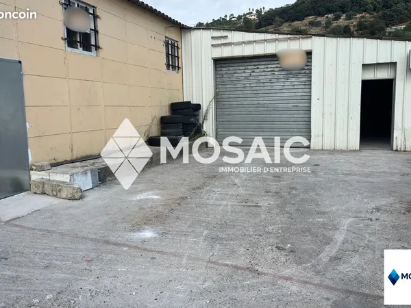 Local 160 m² Nice
