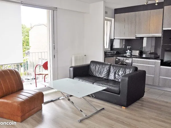 Studio 1 pièce 29 m²