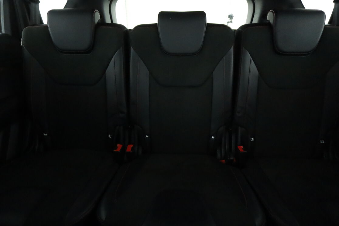 Ford S-Max 2.0 EcoBlue ST-Line Auto — photo 14