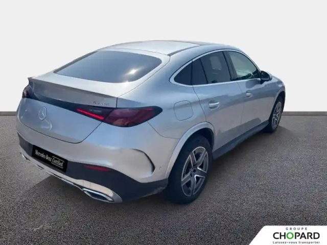 Mercedes Glc coupe 300 e 9g-tronic 4matic — photo 3