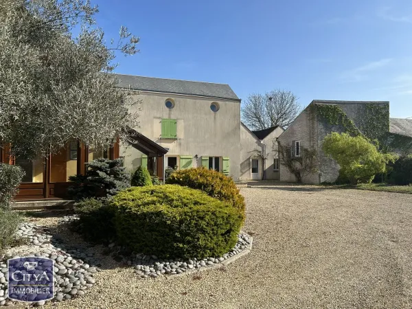 Maison 11 pièces 381 m²