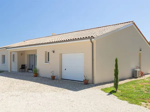 Maison à bâtir à Sainte Nathalène