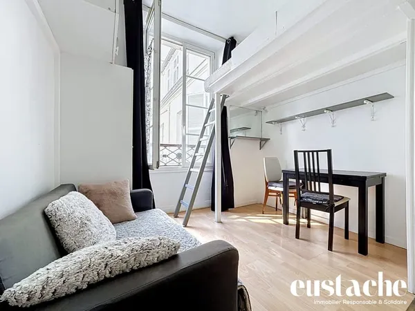 Charmant studio avec mezzanine, clair et calme, au 2ème étage