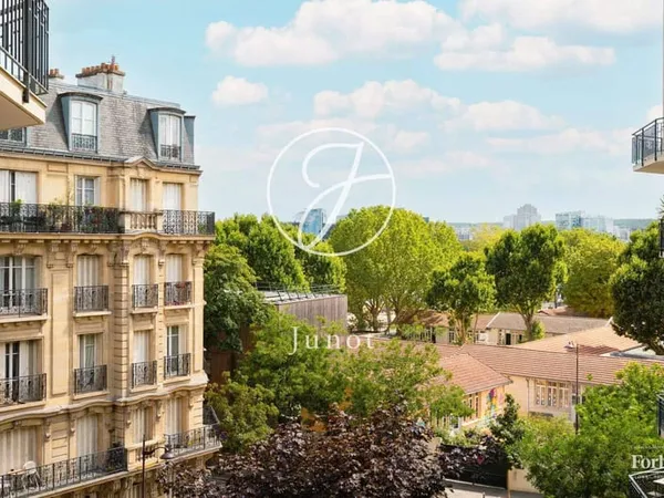Appartement 6 pièces 178 m²