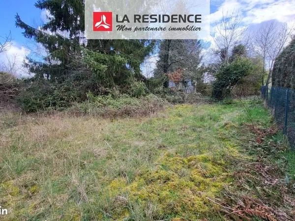 Terrain 778 m² Cauge