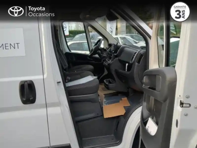 Toyota Proace max fg l2h2 3.3 140ch double start pack confort ng24 — photo 6