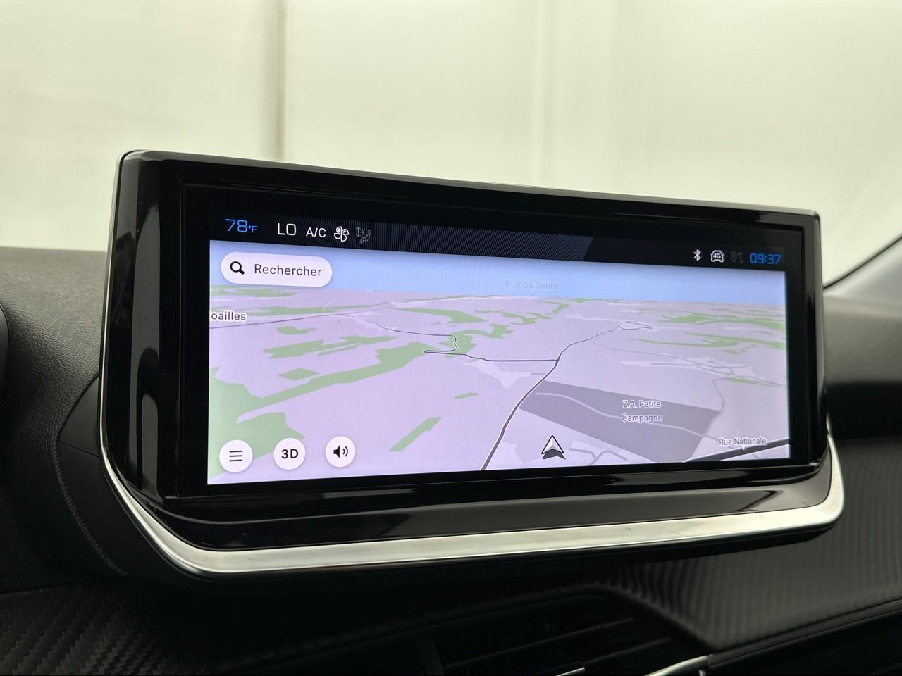 Peugeot 208 electrique 54 kwh 156ch style — photo 10