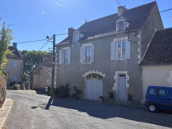 Grande maison de village rénovée avec vue !