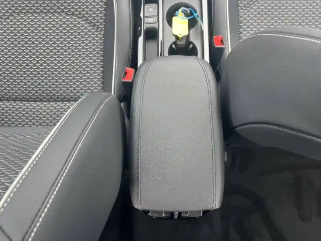 Kia Xceed 1.5 t-gdi 140 ch bvm6 — photo 28