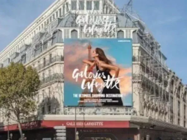 Paris IXème - Galeries Haussmann - Emplacement de parking