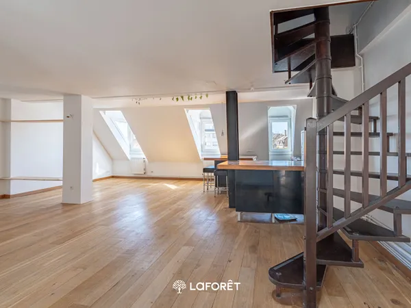 Appartement 5 pièces 83 m²