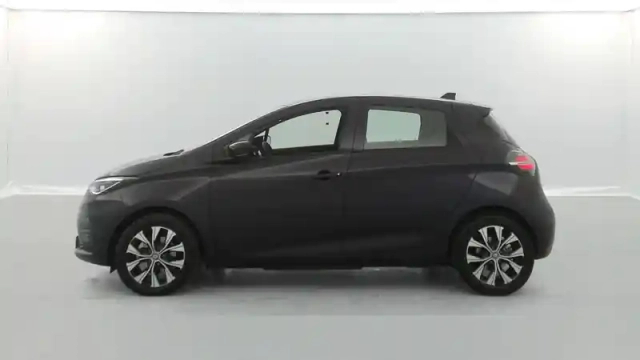 Renault Zoé zoe r110 - my22 — photo 11