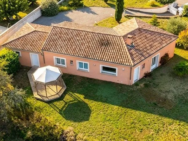 Maison 4 pièces 110 m²