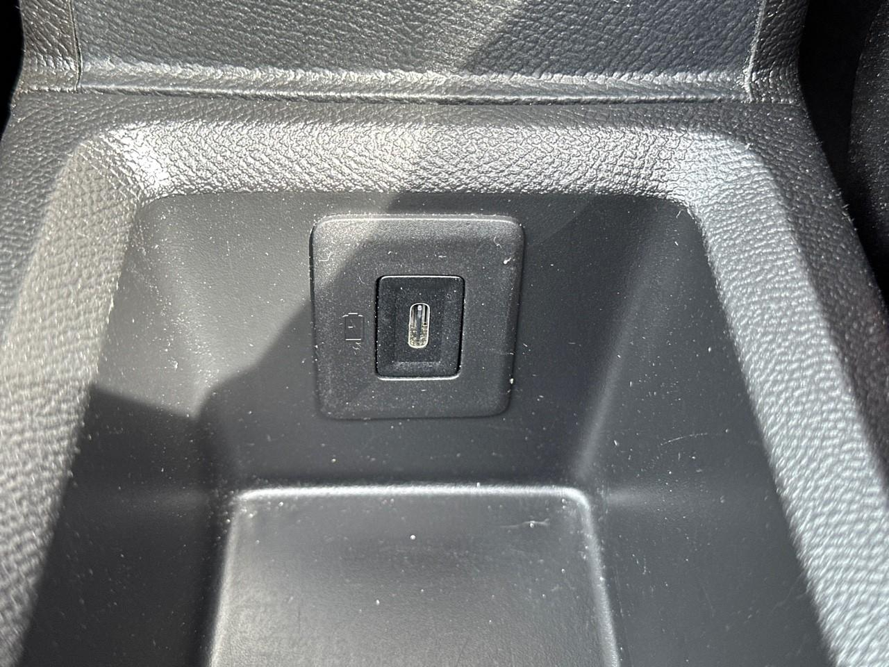 Citroën C3 Aircross hybride 145 ch aut plus — photo 30