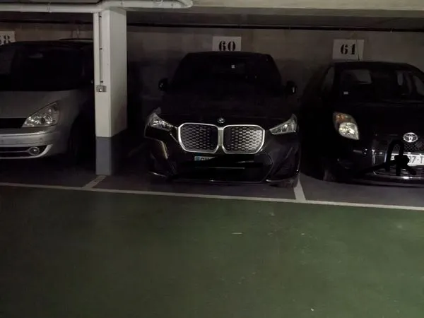 Loue parking en sous sol place renaissance Bois Colombes