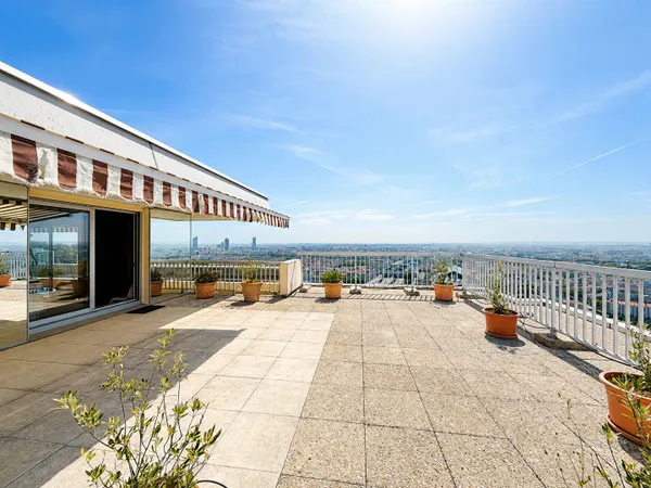 Montée de Choulans 145.29 m2 avec terrasse